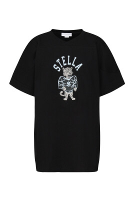 black-v-neck-t-shirts-and-polos