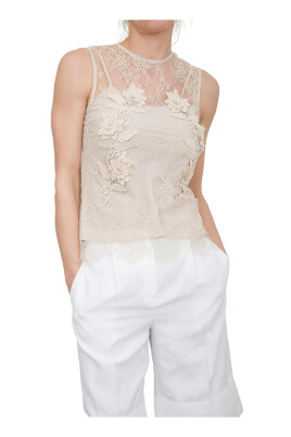 floral-lace-patch-top-beige