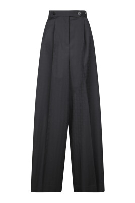 black-wide-leg-pleated-trousers