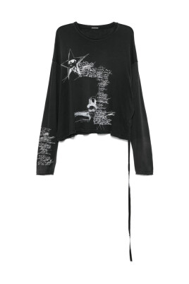 black-crew-neck-long-sleeve-t-shirt