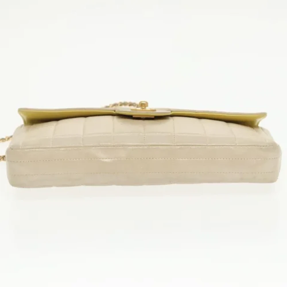 Chanel Vintage Pre-owned Leather chanel-bags Beige Dames