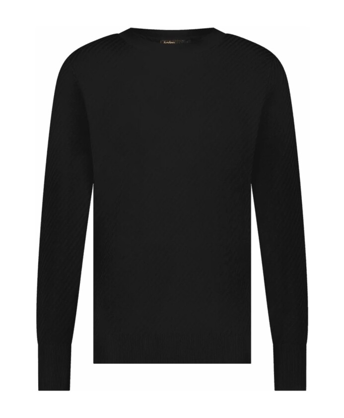 pull-en-tricot-noir