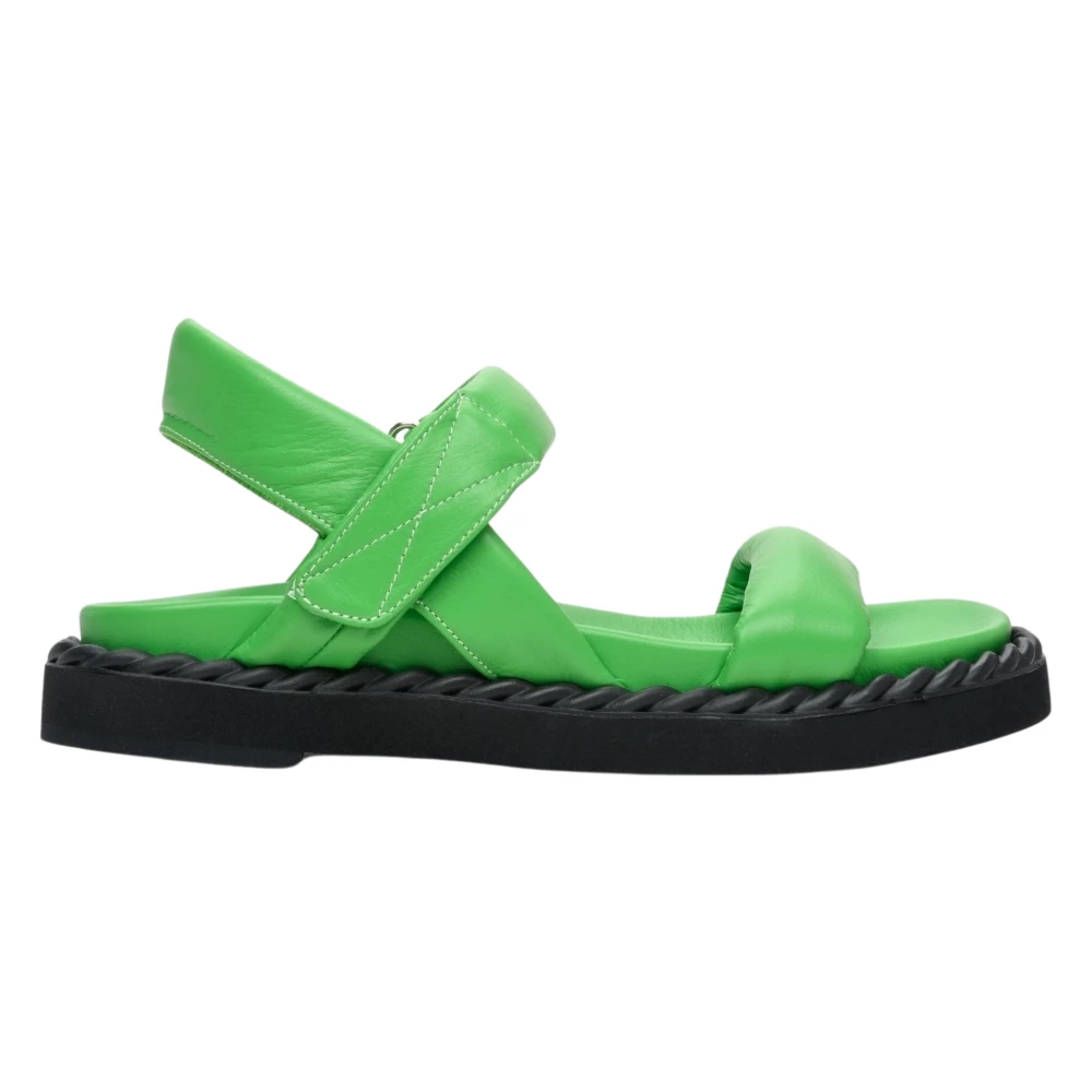 Estro Kvinnors Gröna Läder Platta Sandaler Er00112984 Green, Dam