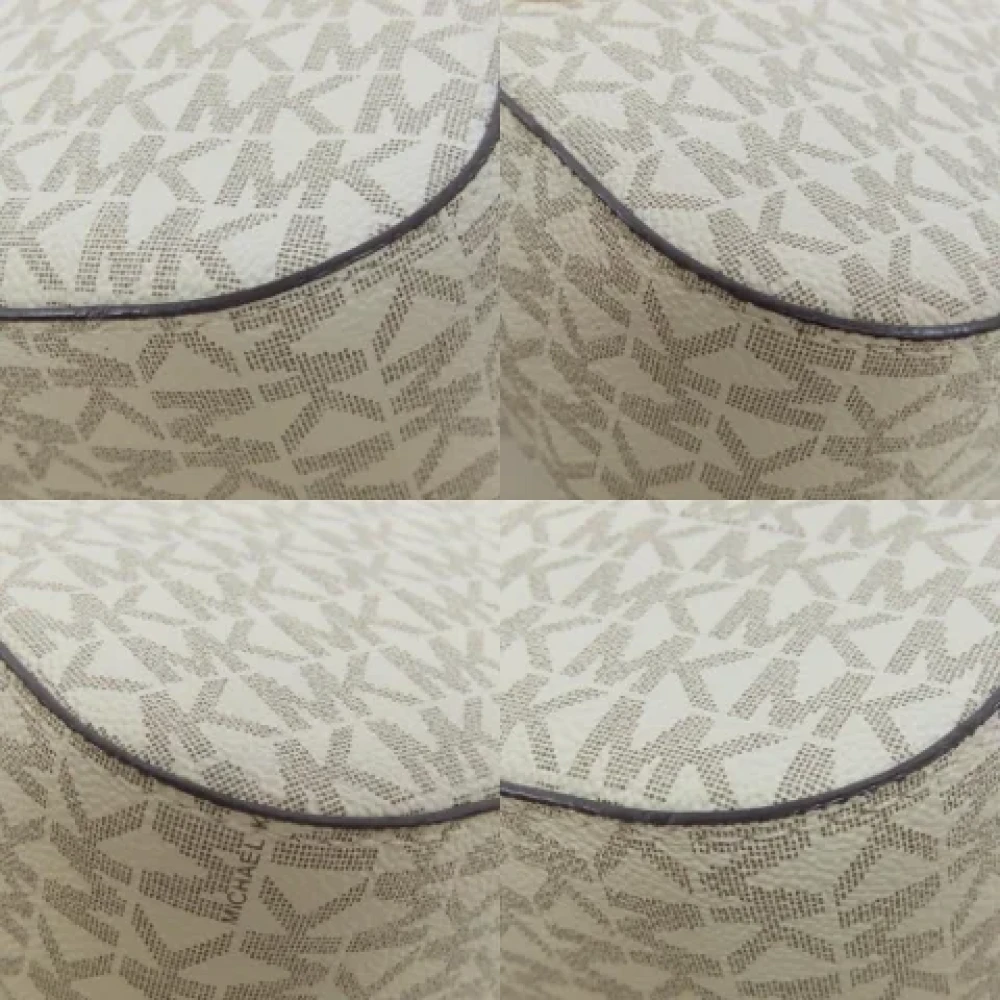 Michael Kors Pre-owned Fabric shoulder-bags White Dames