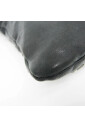 pre-owned-cuir-pochettes-minaudieres
