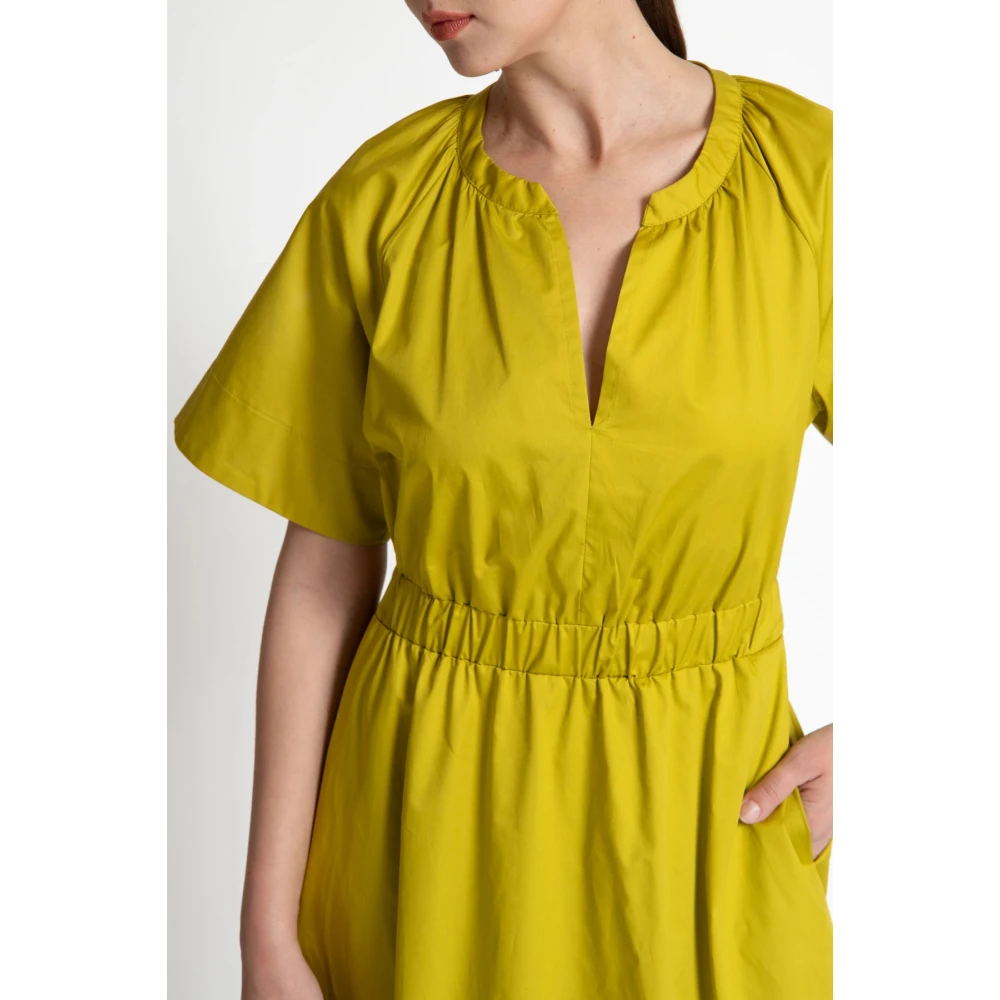 Kaos Midi Jurk met Koreaanse Halslijn Green Dames