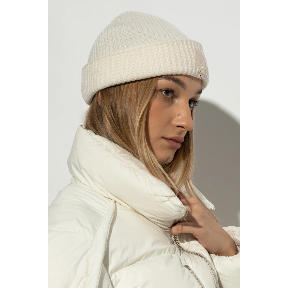 Moncler 6 Willow Smith Beige Dames