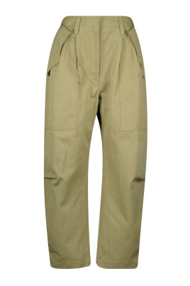 light-green-cargo-pants-spring-summer-2025