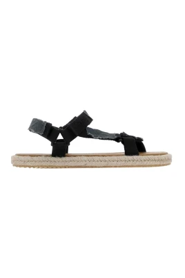 Tabi Sandaler