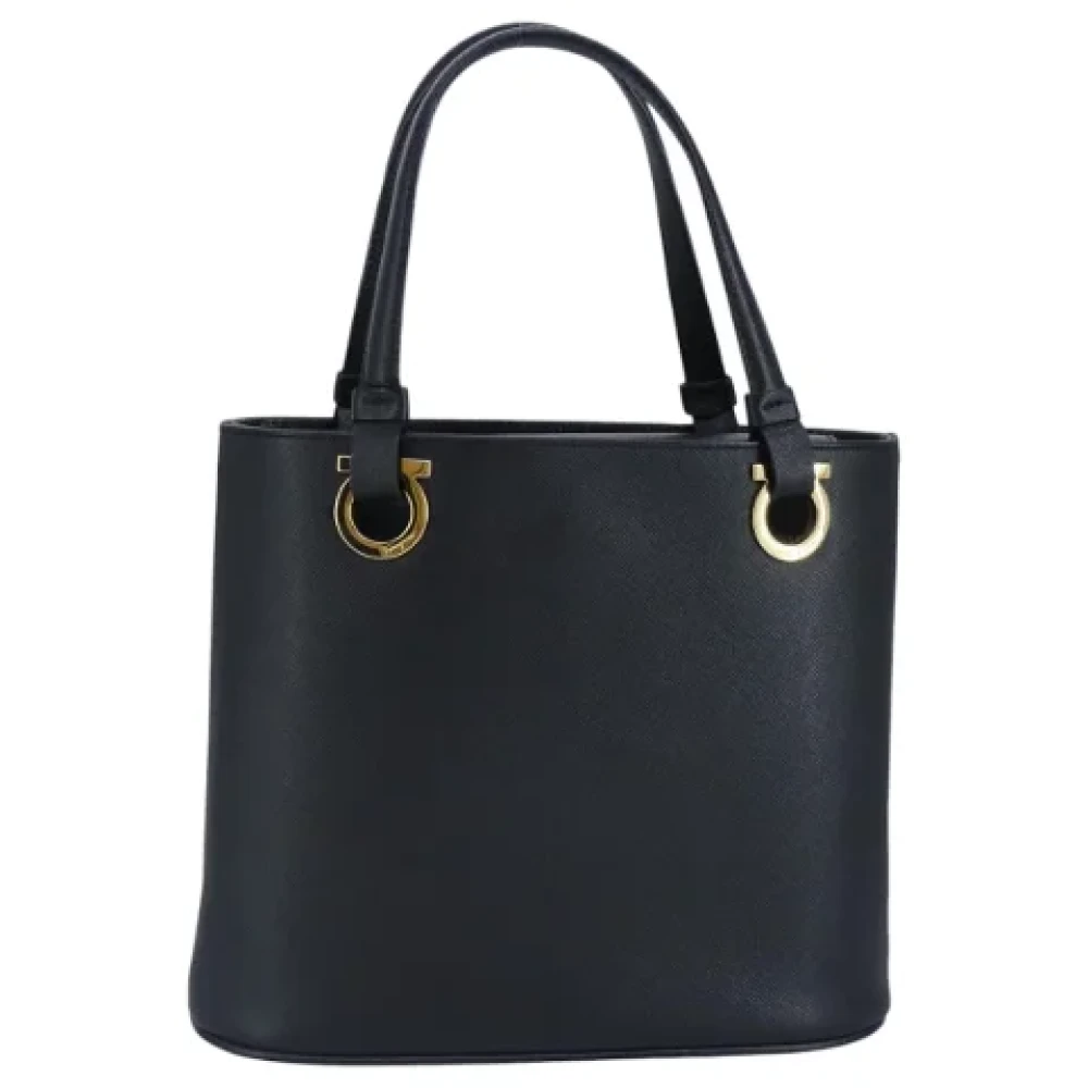 Salvatore Ferragamo Pre-owned Leather handbags Black Dames