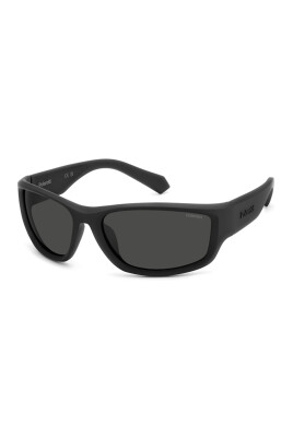 matte-black-sunglasses-with-grey-polarized