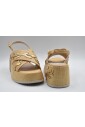 sandales-compensees-beiges-pour-femmes