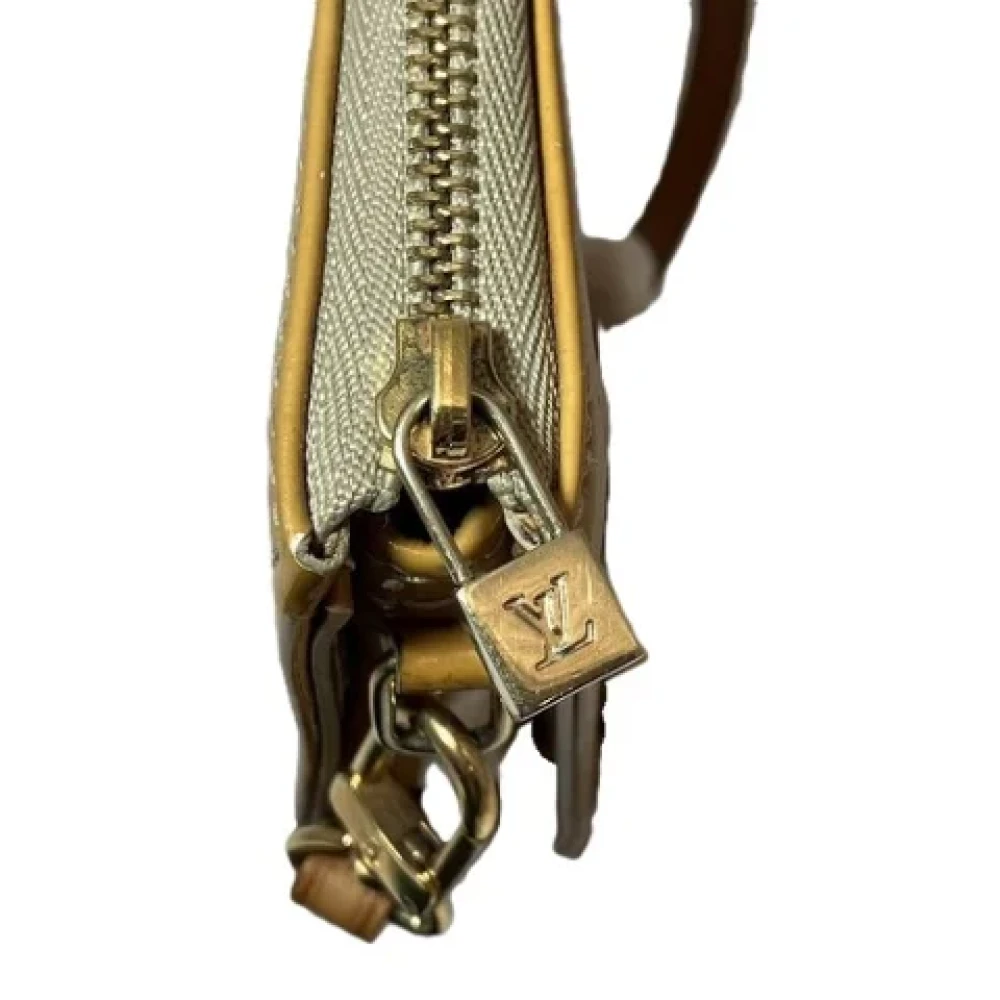 Louis Vuitton Vintage Pre-owned Leather handbags Yellow Dames