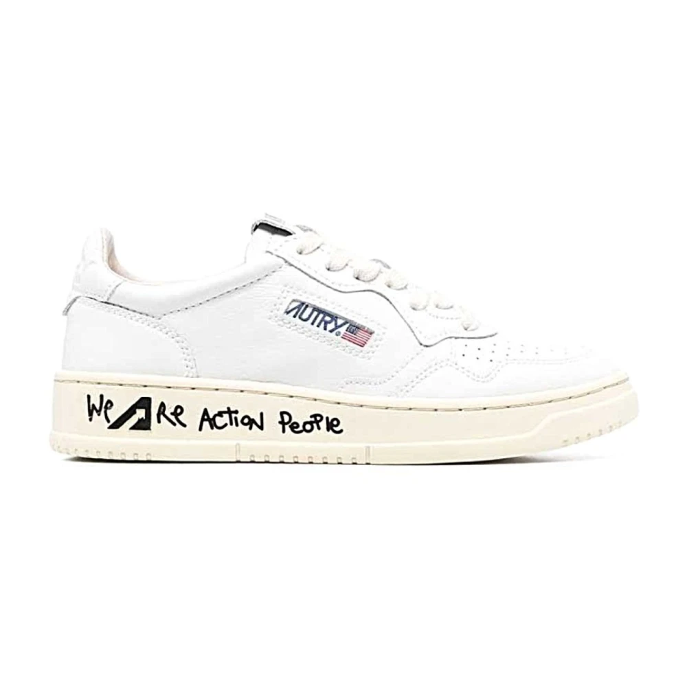 Autry Women's White Sneakers, 3 Uk, Medalist Low