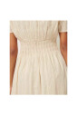 robe-midi-boutonnee-avec-taille-smockee