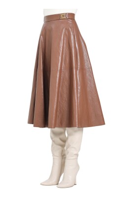 elegante-jupe-midi-camel