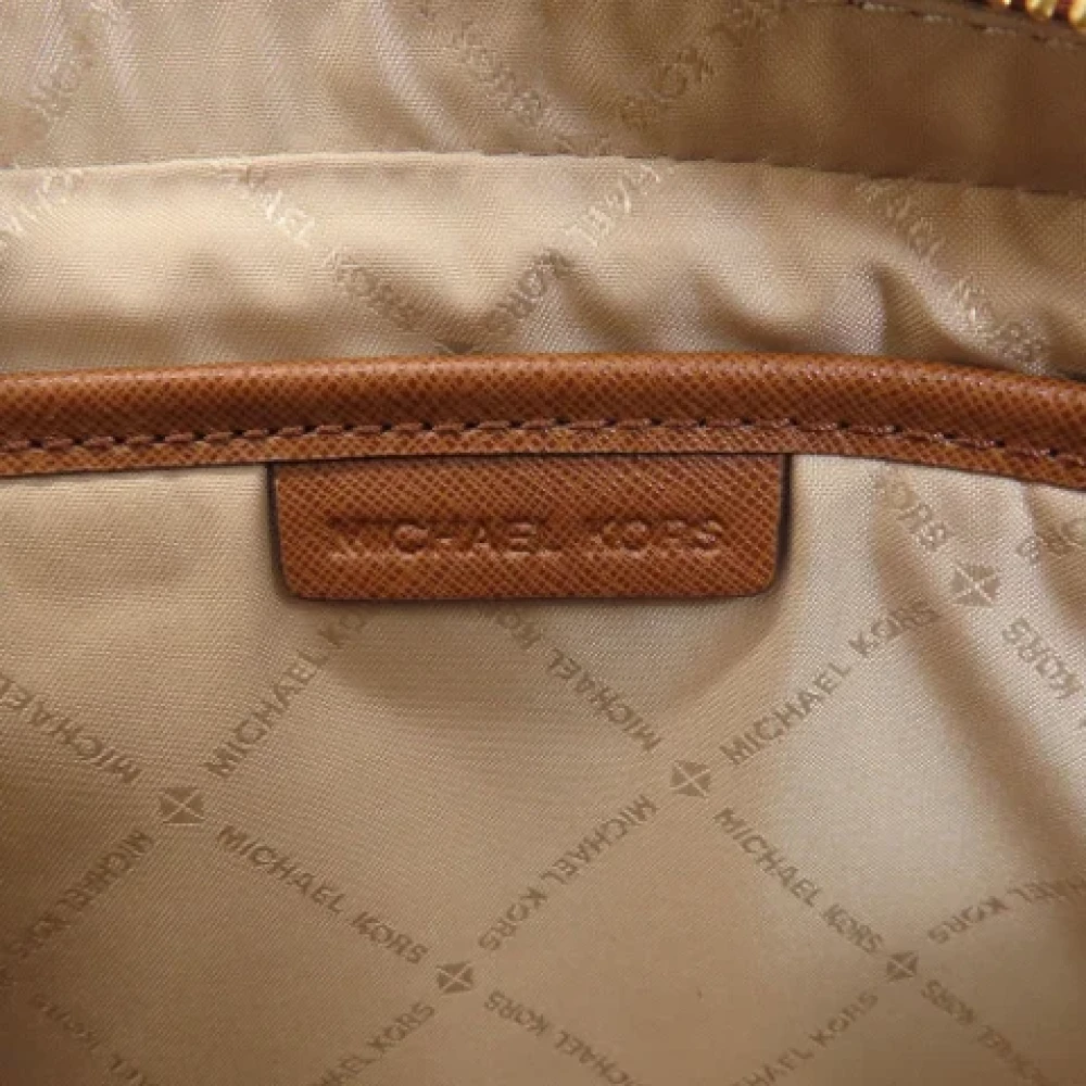 Michael Kors Pre-owned Canvas shoulder-bags Brown Dames