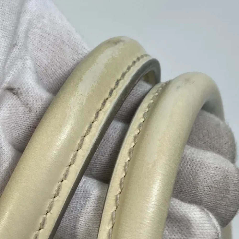 Louis Vuitton Vintage Pre-owned Leather louis-vuitton-bags White Dames