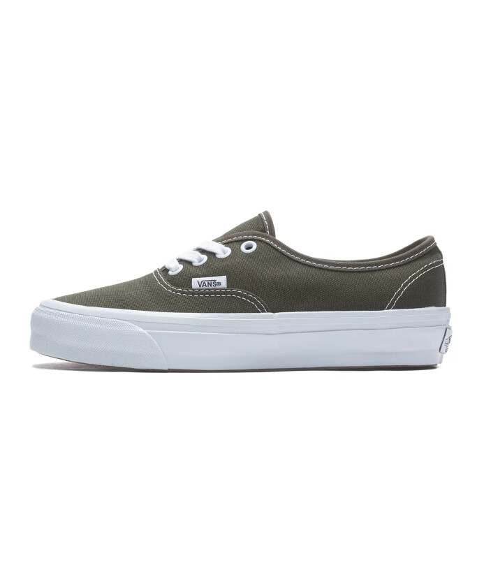sneakers-basiques-classiques-grape-leaf
