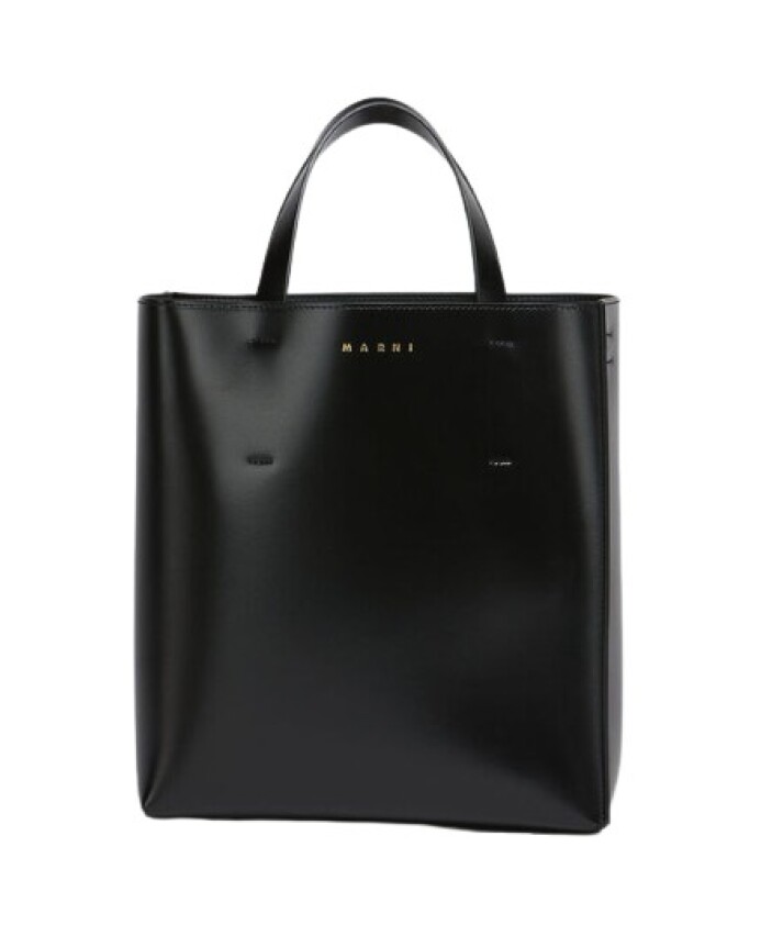 sacs-noirs-pour-un-look-elegant
