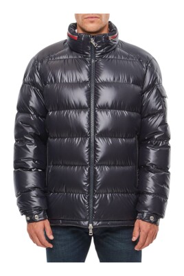 veste-bleu-marine-avec-poche