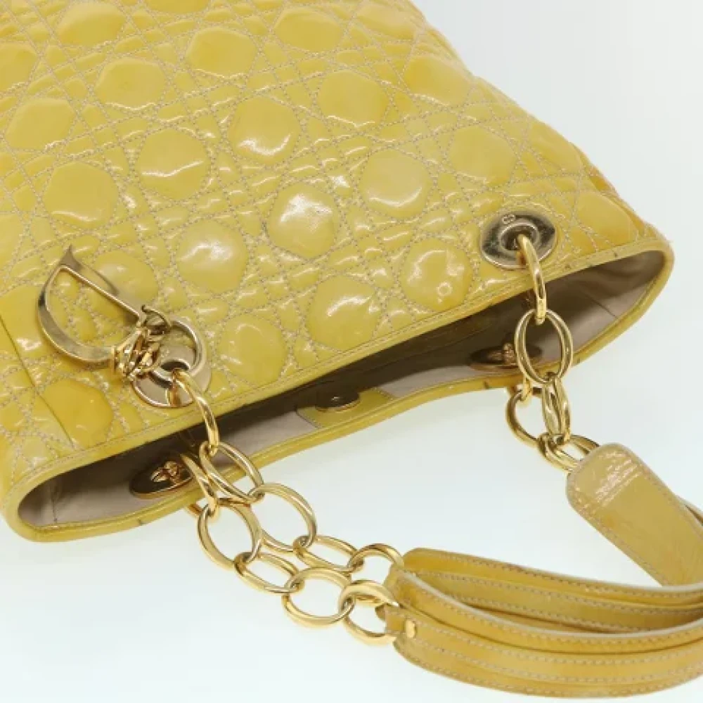 Dior Vintage Pre-owned Leather totes Yellow Dames