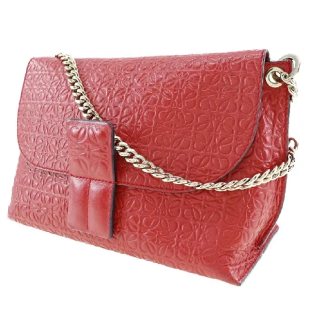 Loewe Pre-owned Fabric shoulder-bags Red Dames