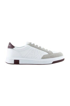 classic-low-top-sneakers-white-bordeaux