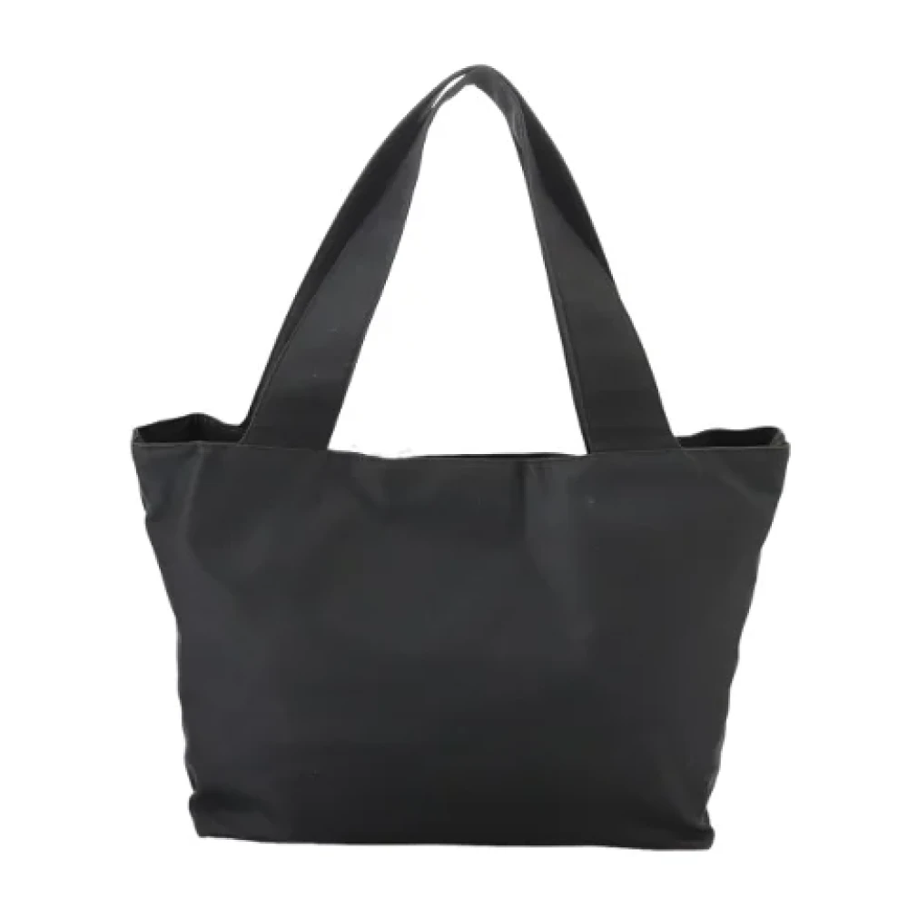 Salvatore Ferragamo Pre-owned Nylon shoulder-bags Black Dames