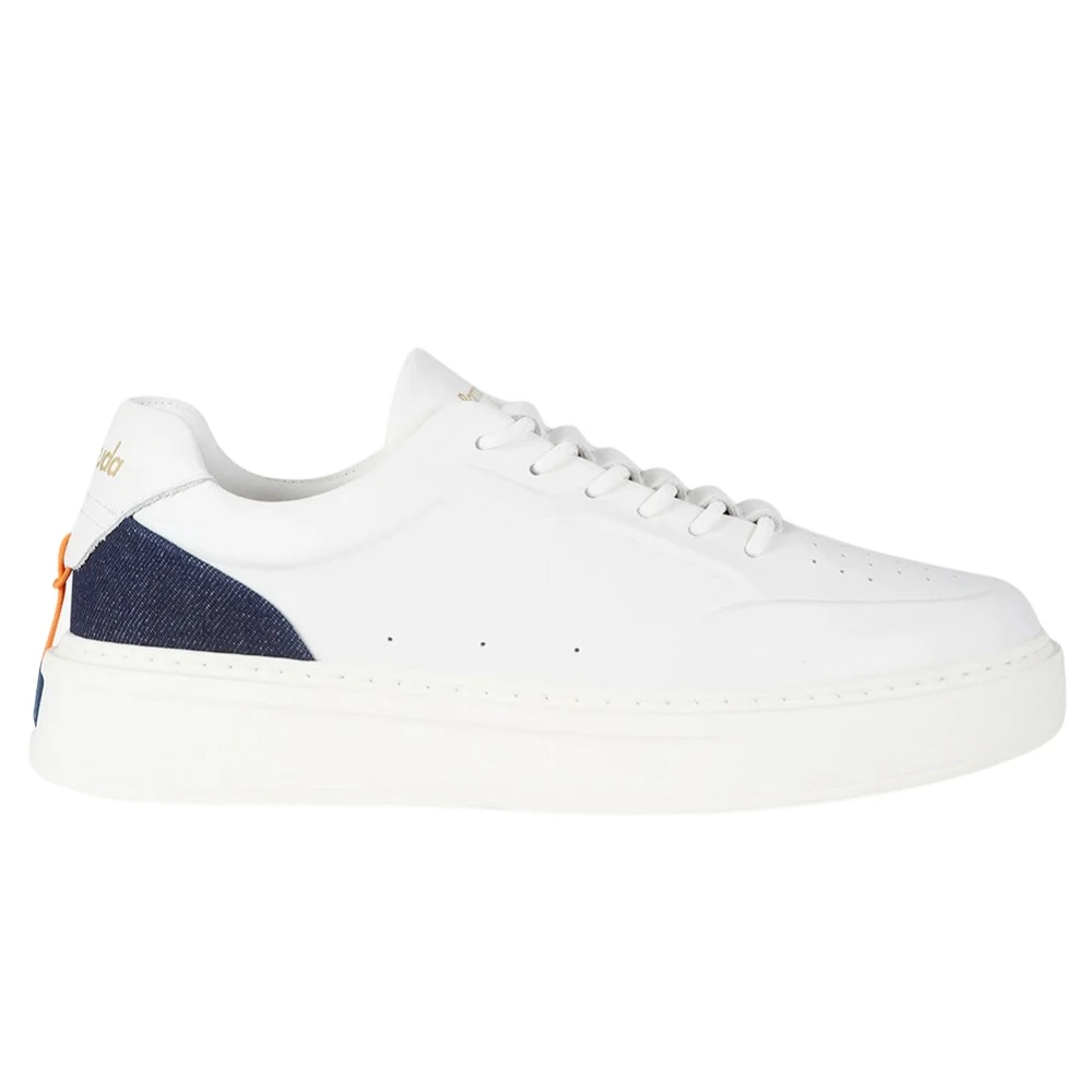 Shoes > Sneakers - - Barracuda - Modalova