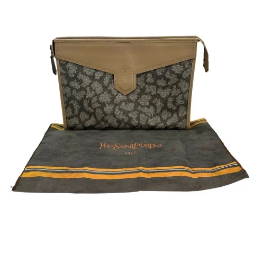 Yves Saint Laurent Vintage Pre-owned Leather clutches Brown Dames