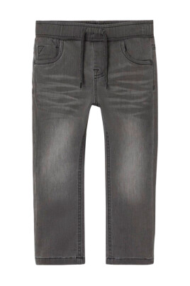 timeless-slim-fit-denim-jeans