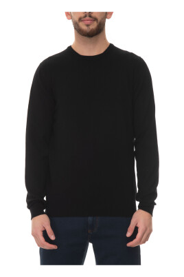 cashmere-slim-fit-round-neck-pullover