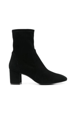 bottes-en-daim-noires-yuliana
