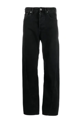Twisted Jeans