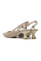 suzy-aliya-pumps