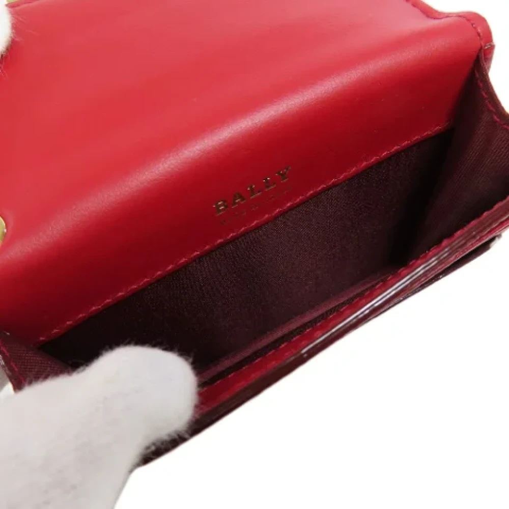 Bally Pre-owned Leather wallets Red Dames