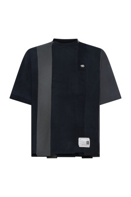 black-t-shirts-and-polos
