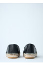 espadrilles-en-cuir-avec-motif-logo