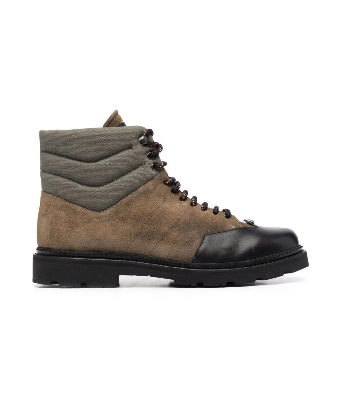 casual-black-ankle-boots