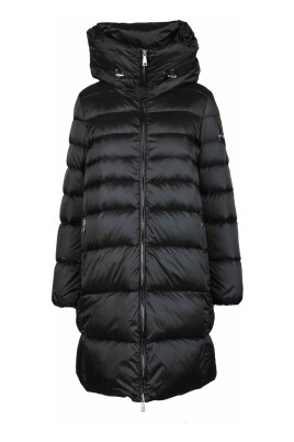 long-puffer-jacket-with-zipper-closure