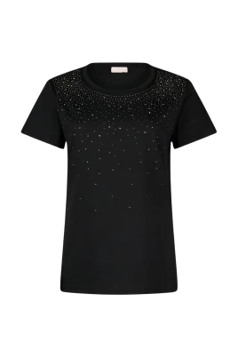T-shirt med dekorationer