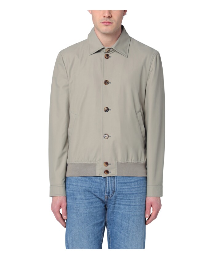 stylish-bomber-jacket