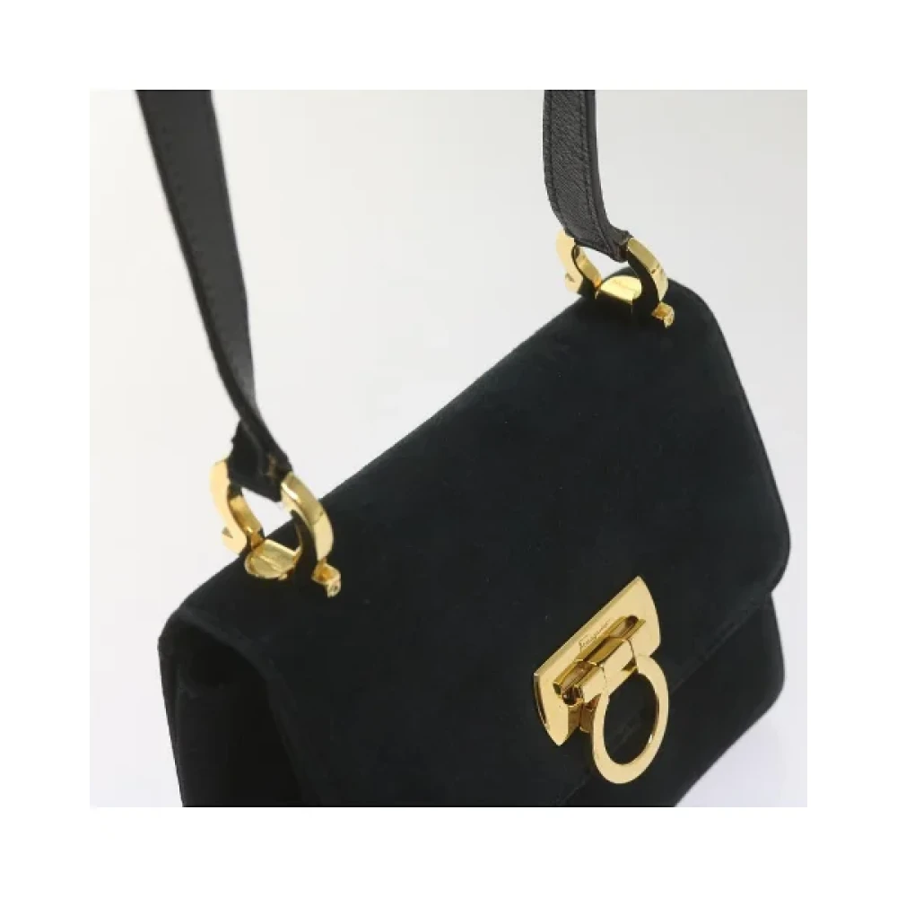 Salvatore Ferragamo Pre-owned Suede shoulder-bags Black Dames