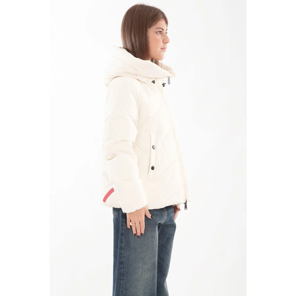 Afterlabel Matte Hooded Donsjack in Helsinki White Dames