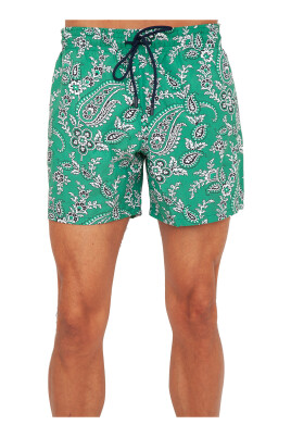 green-beach-shorts-with-pocket