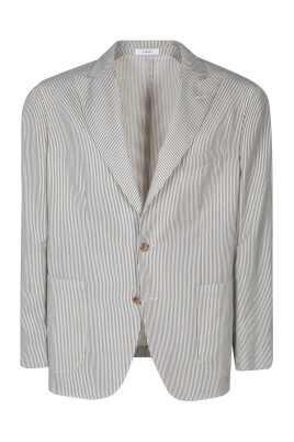 white-blazer