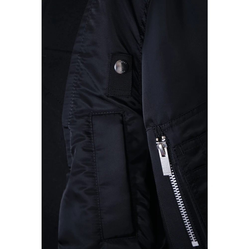 Sacai Zwarte Wol Melton Nylon Twill Jas Black Dames