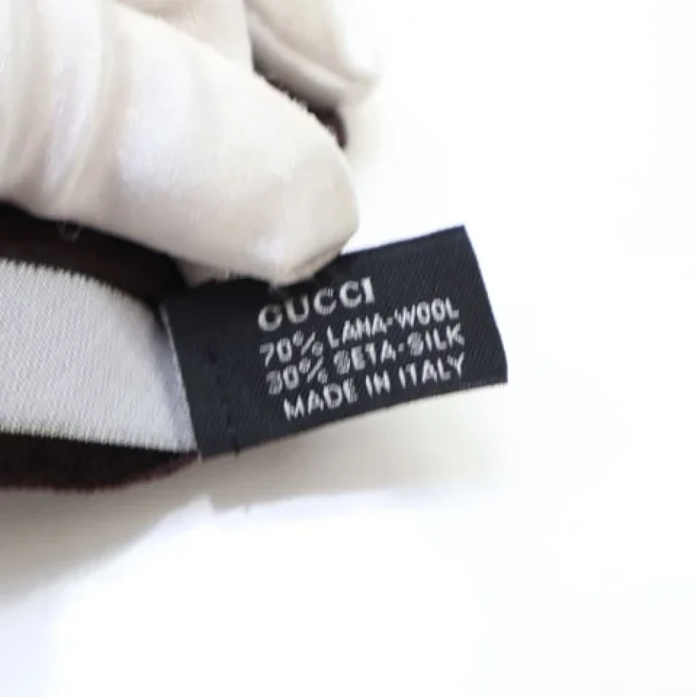 Gucci Vintage Pre-owned Wool scarves Brown Dames