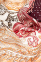 foulard-en-soie-imprime